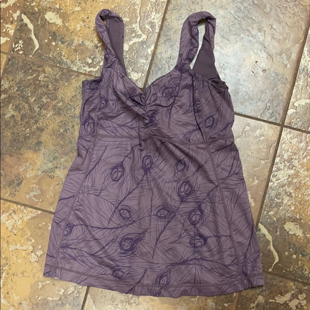 Lululemon purple workout tank top size 6